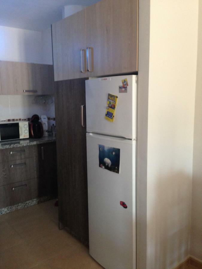Dalias Beach Apartment Bagian luar foto
